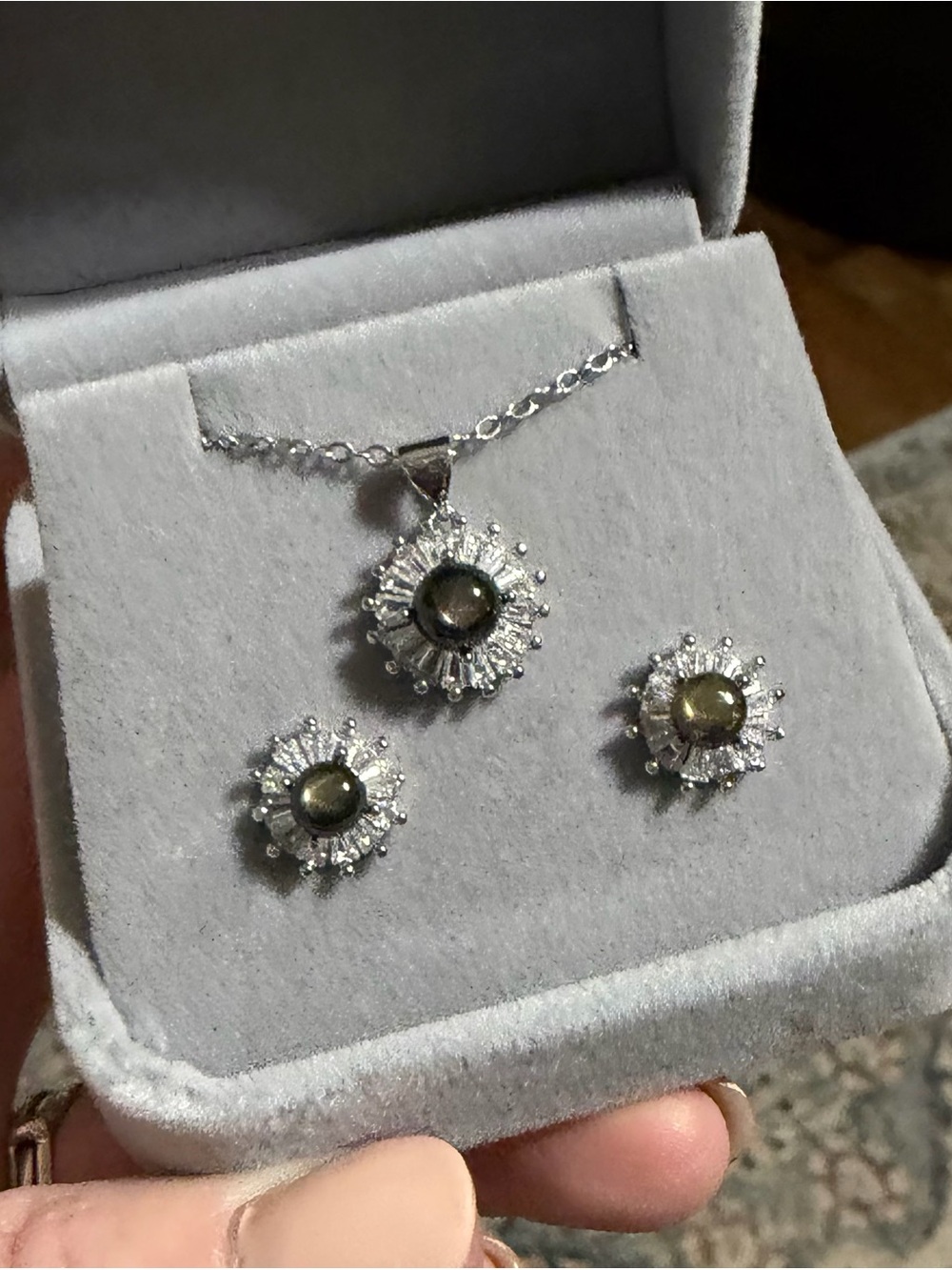 Set!!  Stunning Natural Black Star Sapphire Pendant Necklace & Earrings 925 SS - Picture 7 of 13